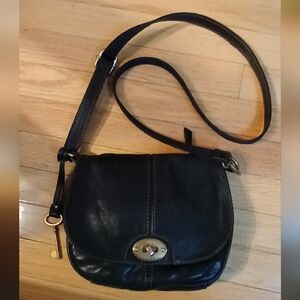 FOSSIL Black Leather Crossbody Saddlebag Style Purse